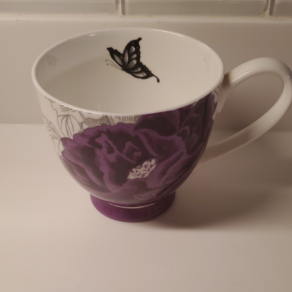 Portobello by Inspire Purple Floral Mug with Butterfly Design